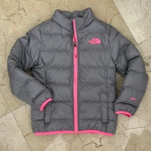 North Face grey pink puffer jacket XS girls 6